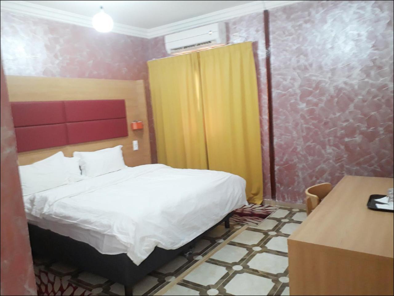 Takialt Hotel Adrar Buitenkant foto