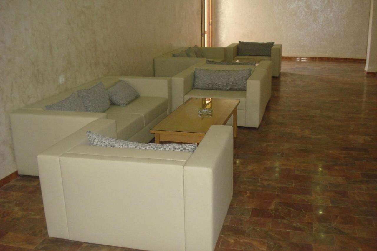 Takialt Hotel Adrar Buitenkant foto